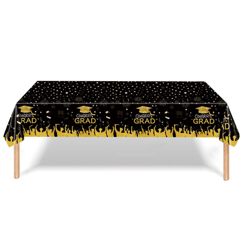 Tafelkleed Geslaagd Afstudeerhoedjes zwart/goud – 274 x 137 cm